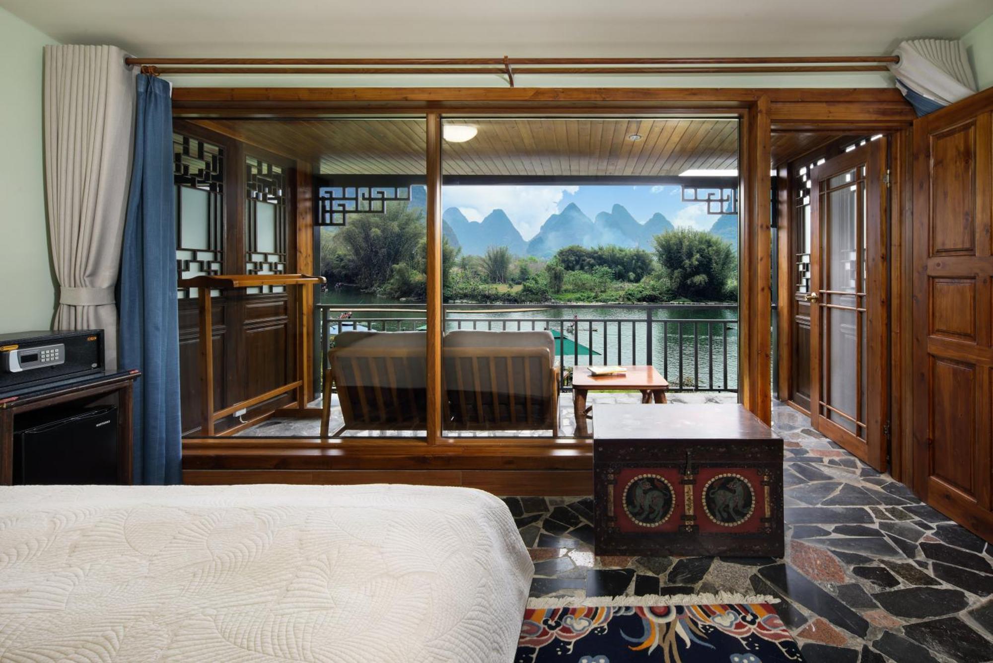 Yangshuo Mountain Retreat Hotel Bagian luar foto