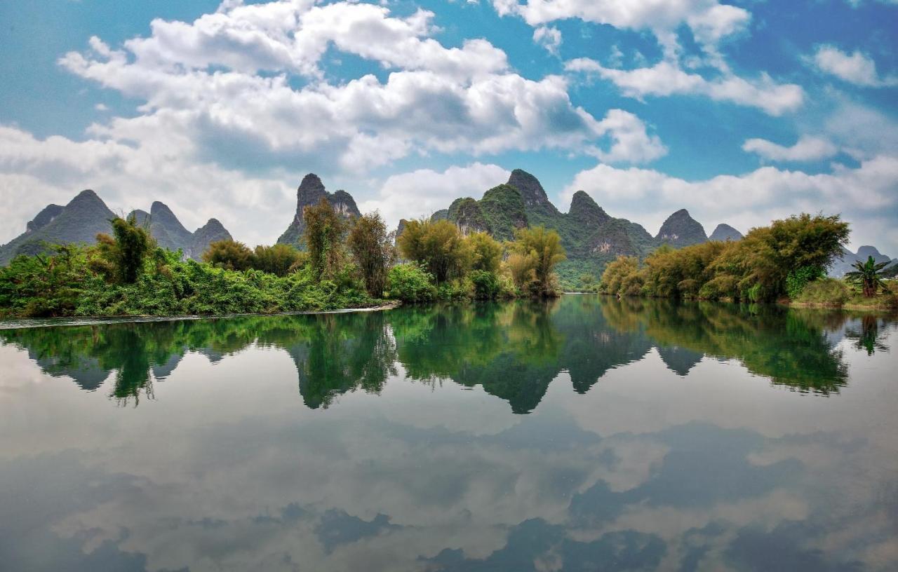 Yangshuo Mountain Retreat Hotel Bagian luar foto