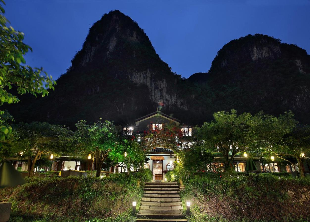 Yangshuo Mountain Retreat Hotel Bagian luar foto